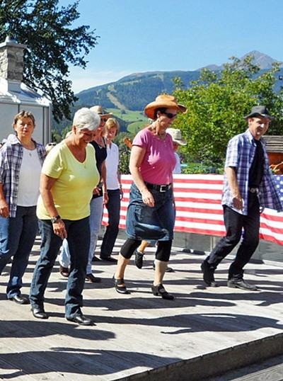 Einladung zum Westernfrühstück mit Linedance